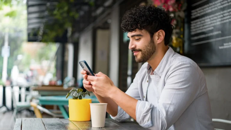 | What is a Virtual Phone System & How to Get One |What is a Virtual Phone System & How to Get One